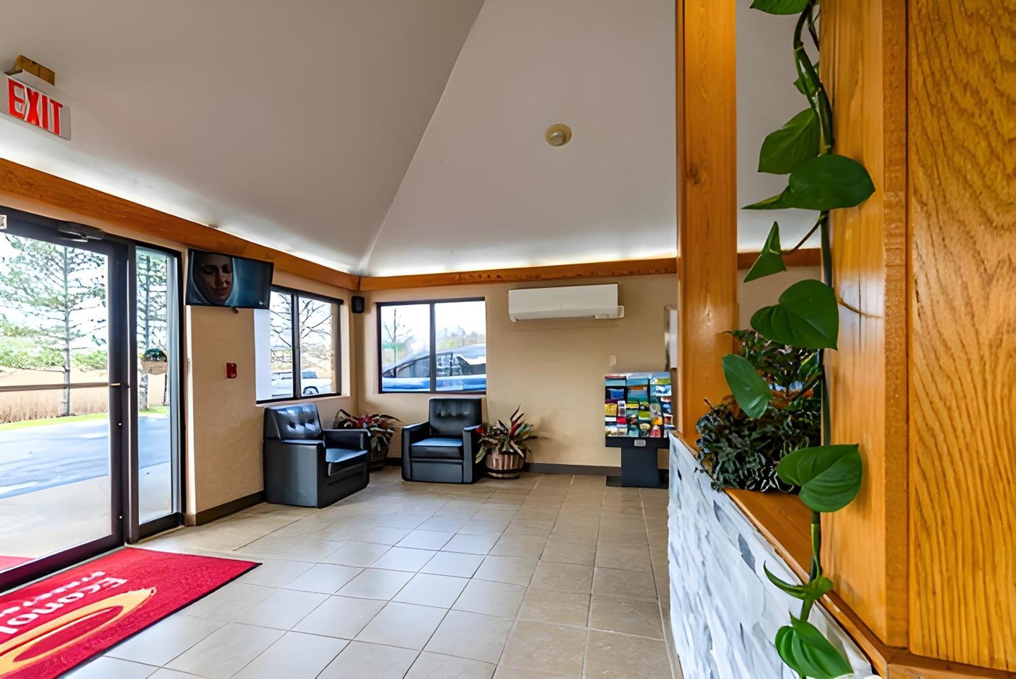 Econo Lodge Cleveland Southeast - Kent Streetsboro Ngoại thất bức ảnh