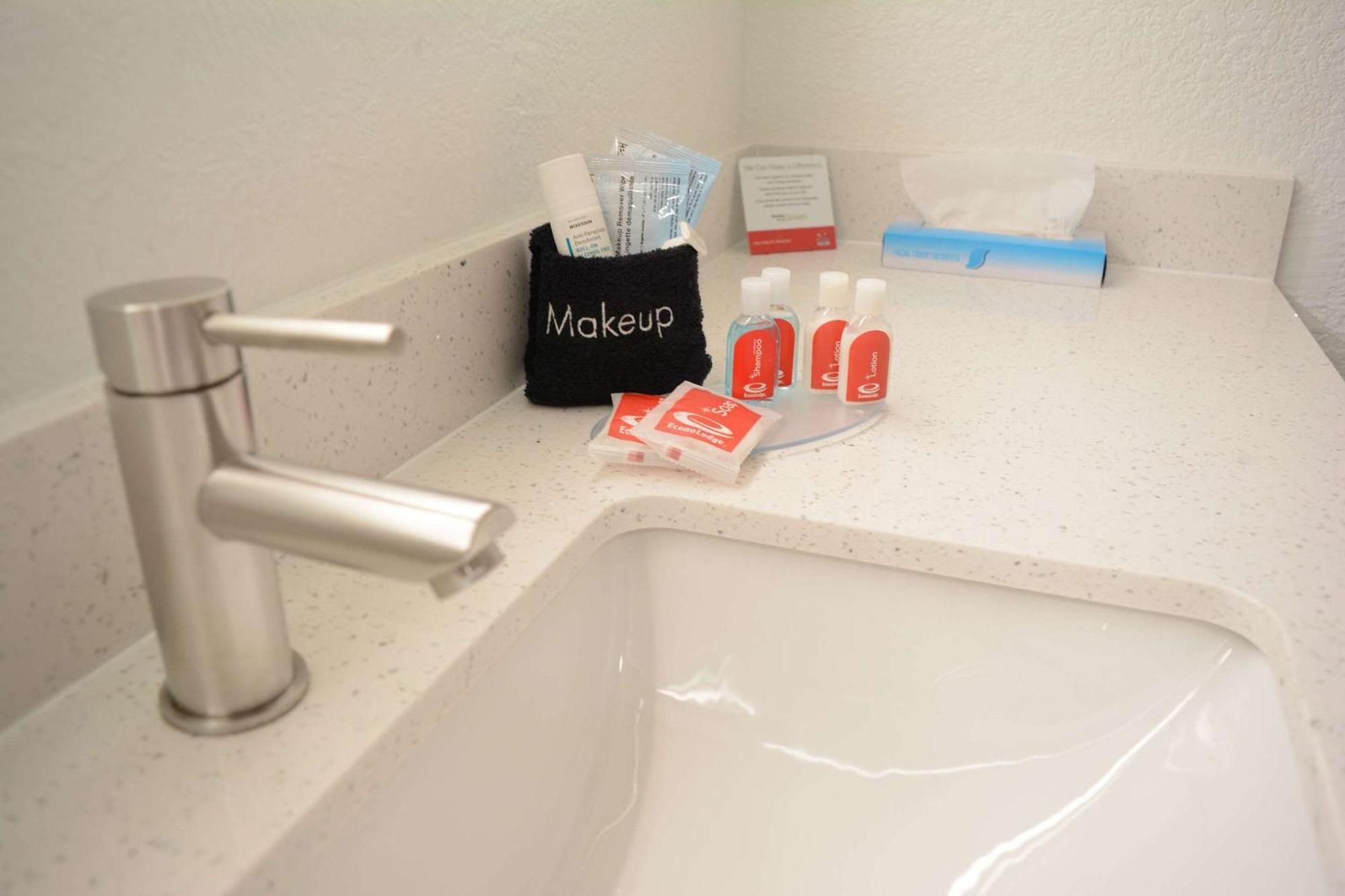 Econo Lodge Cleveland Southeast - Kent Streetsboro Ngoại thất bức ảnh