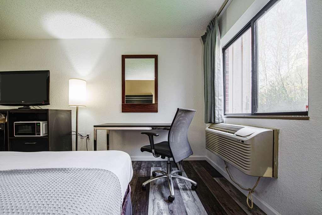 Econo Lodge Cleveland Southeast - Kent Streetsboro Phòng bức ảnh