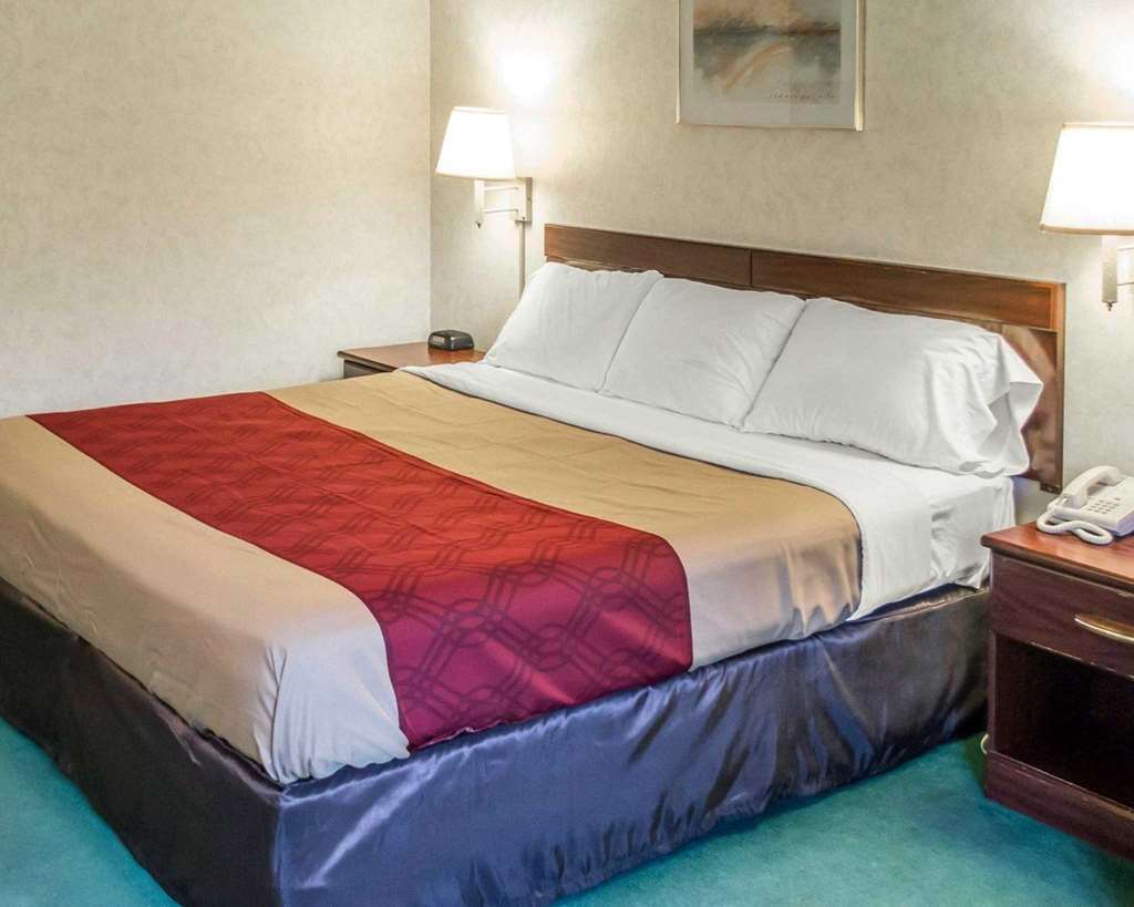 Econo Lodge Cleveland Southeast - Kent Streetsboro Phòng bức ảnh
