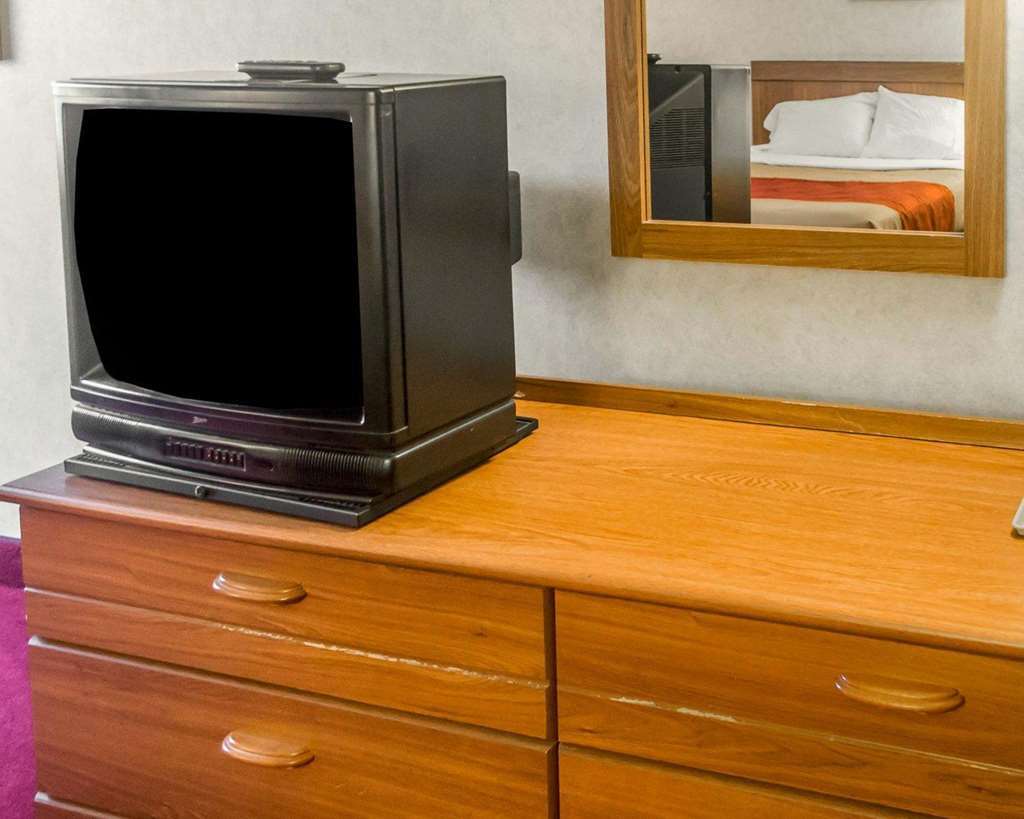Econo Lodge Cleveland Southeast - Kent Streetsboro Phòng bức ảnh