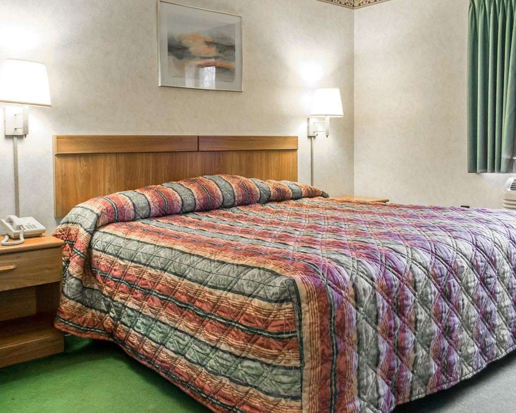 Econo Lodge Cleveland Southeast - Kent Streetsboro Phòng bức ảnh