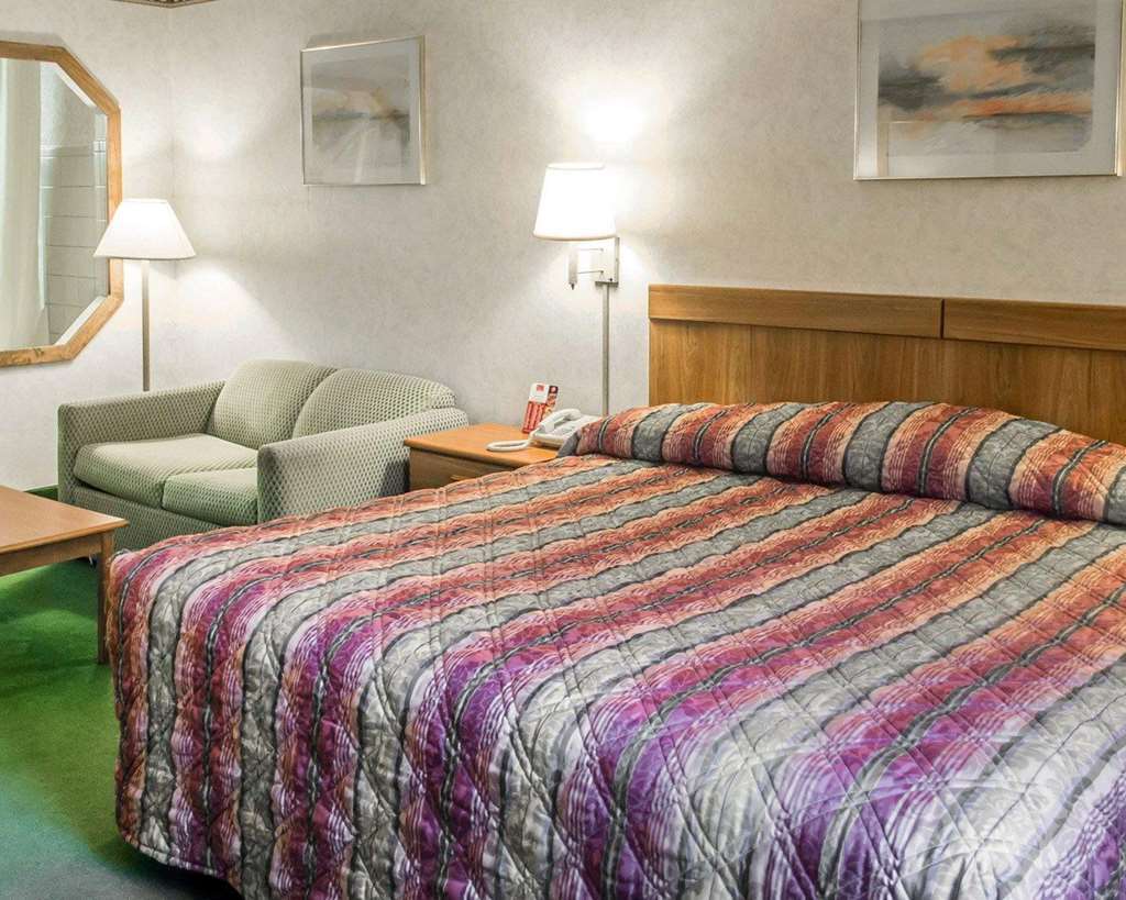 Econo Lodge Cleveland Southeast - Kent Streetsboro Phòng bức ảnh